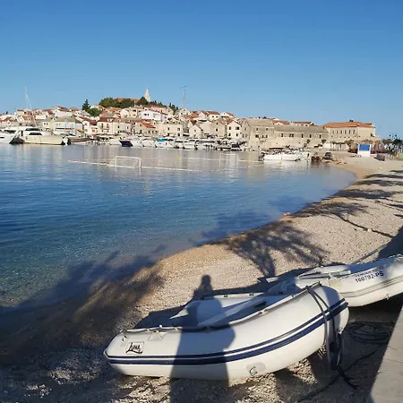 Eni Вилла Примоштен