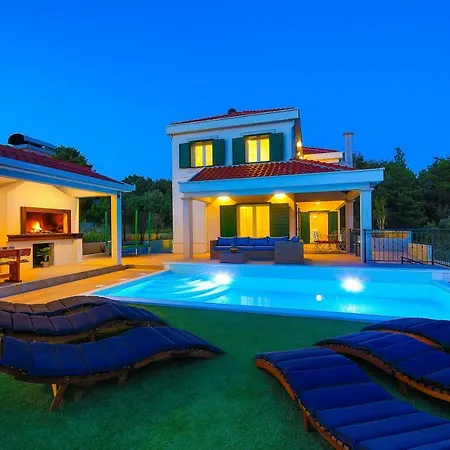 Eni Villa